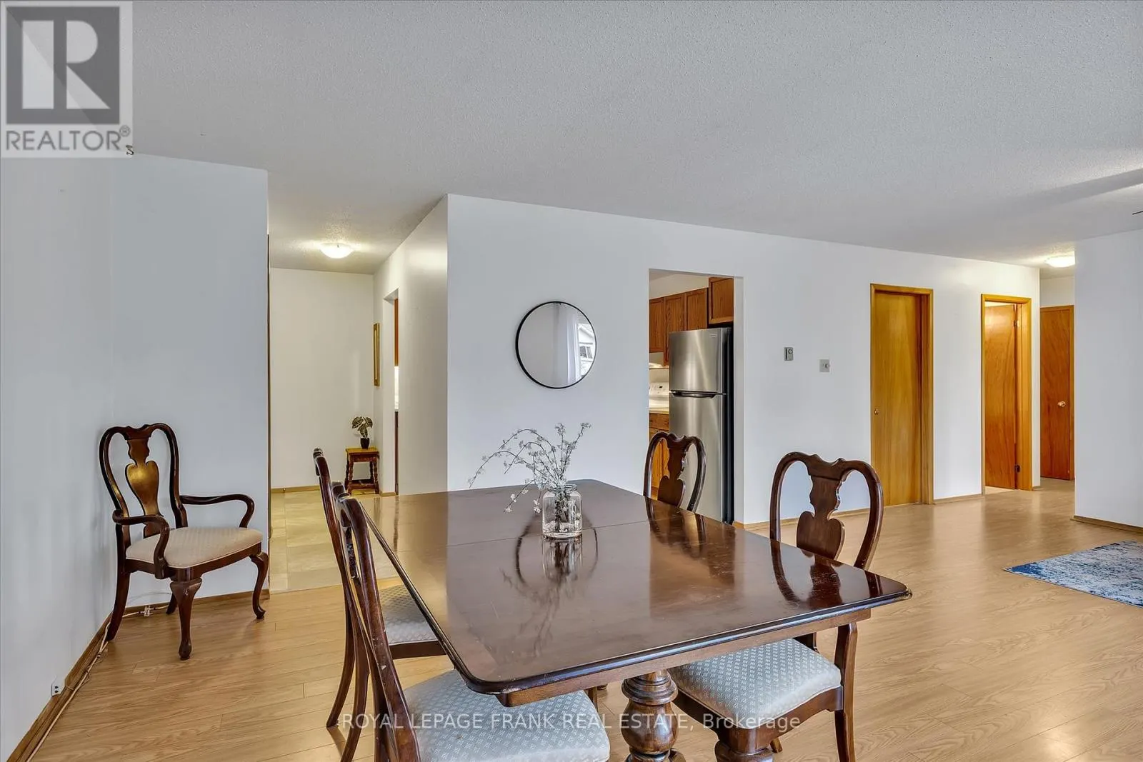 201 - 2406 MOUNTLAND DRIVE, #201