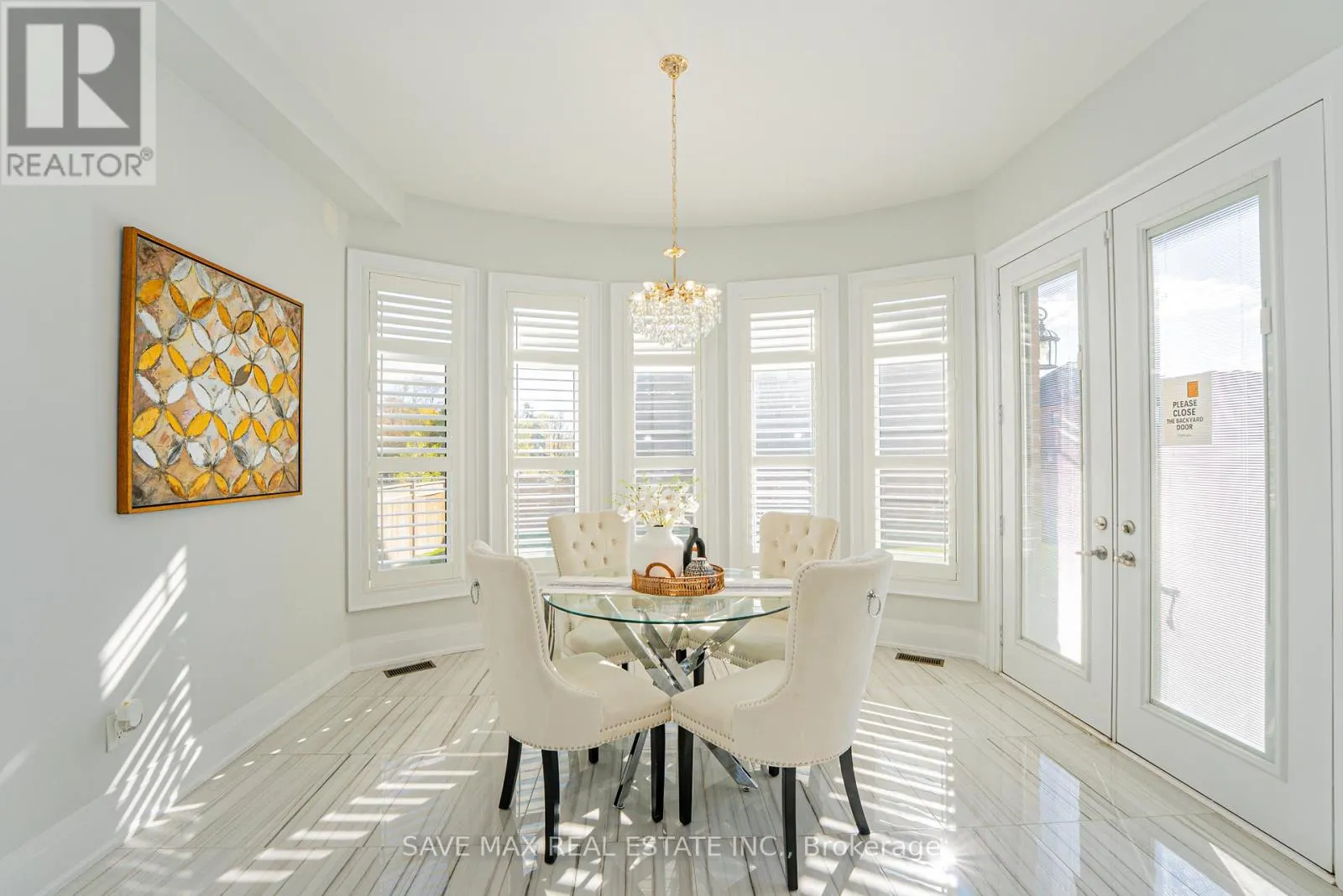 1250 UPPER THAMES DRIVE