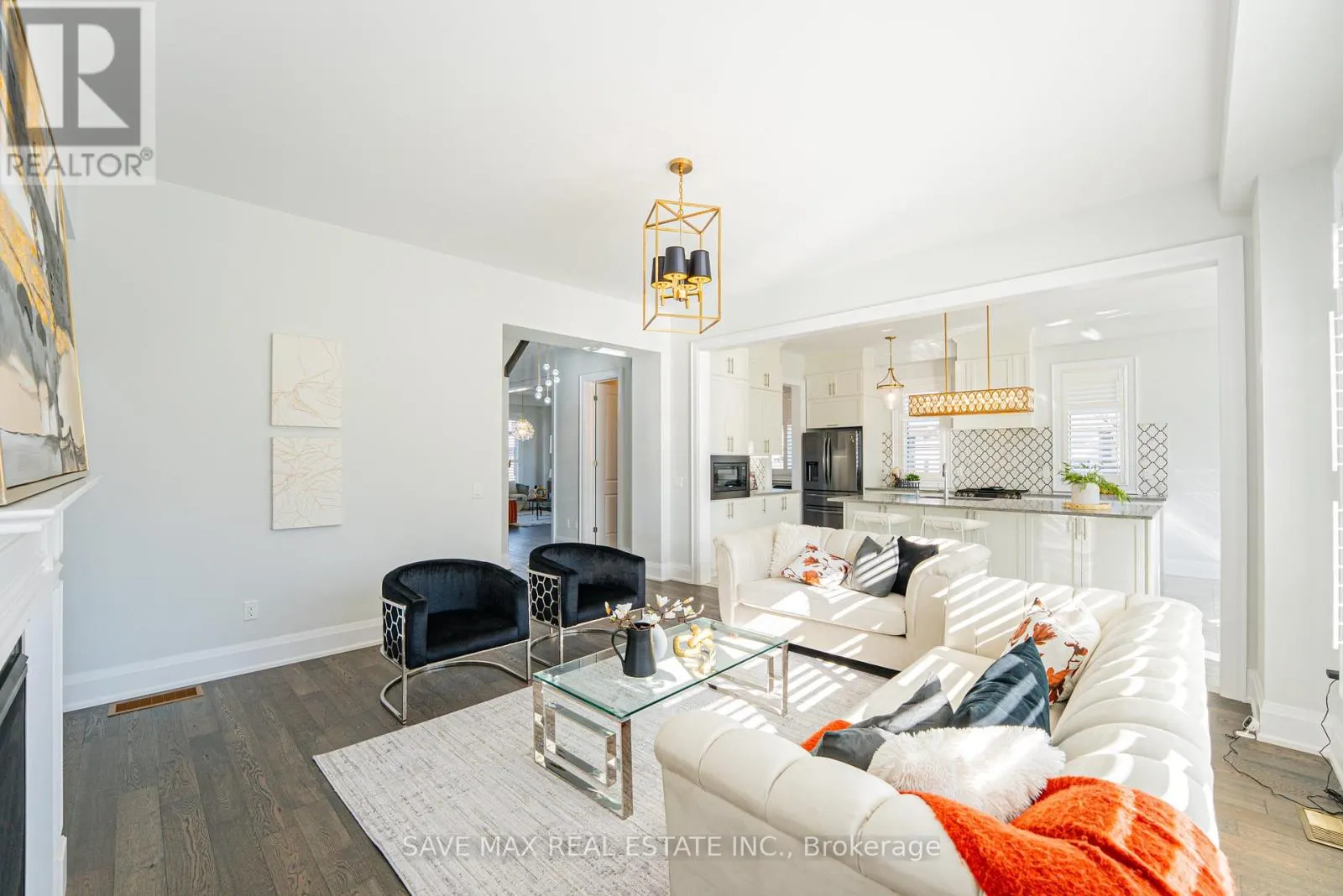 1250 UPPER THAMES DRIVE