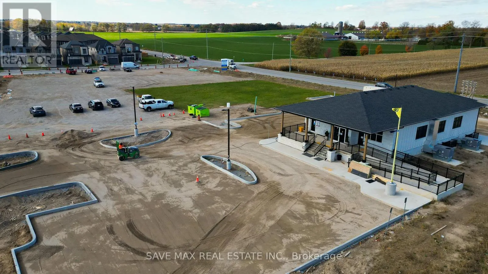 1250 UPPER THAMES DRIVE