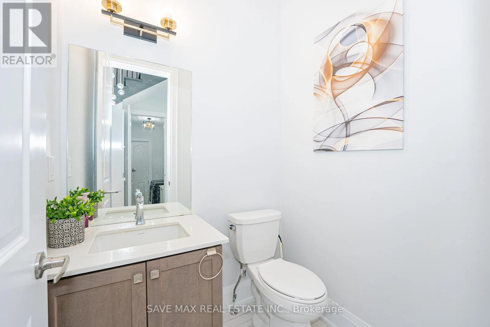 1250 UPPER THAMES DRIVE