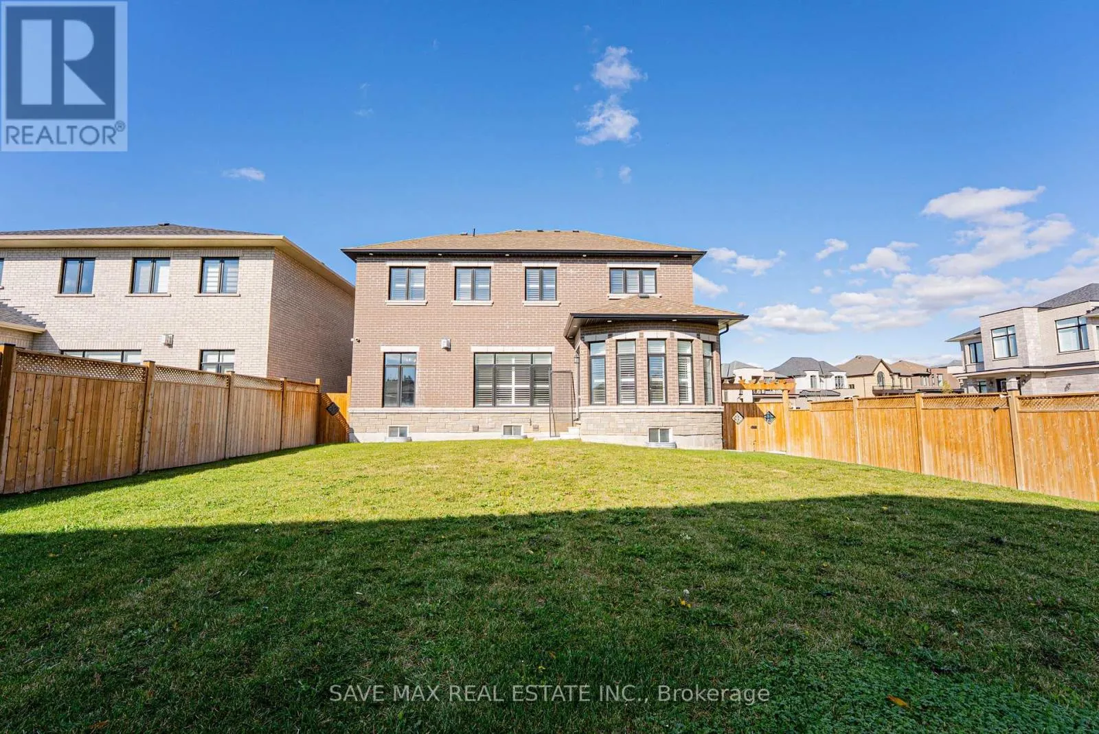 1250 UPPER THAMES DRIVE