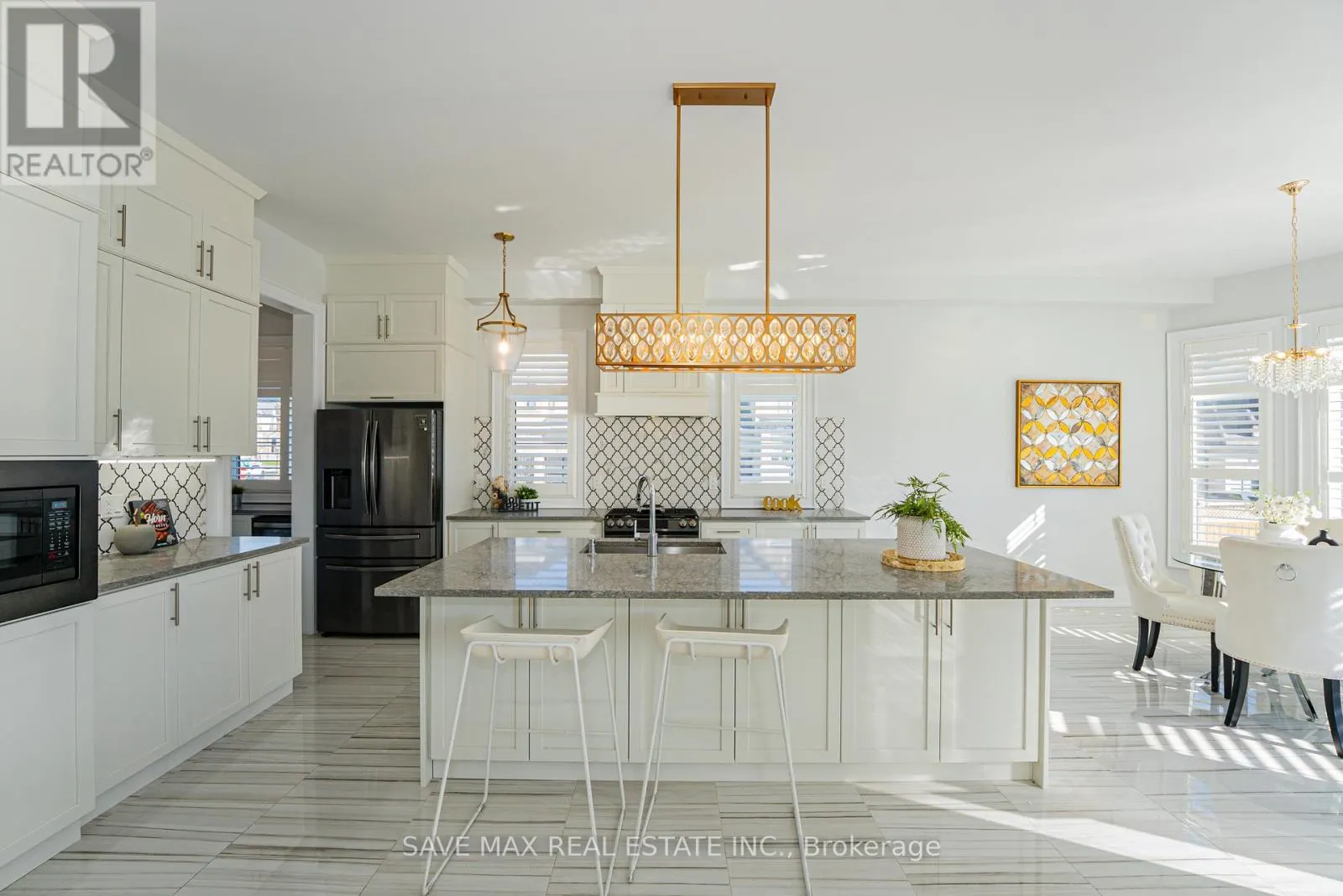 1250 UPPER THAMES DRIVE