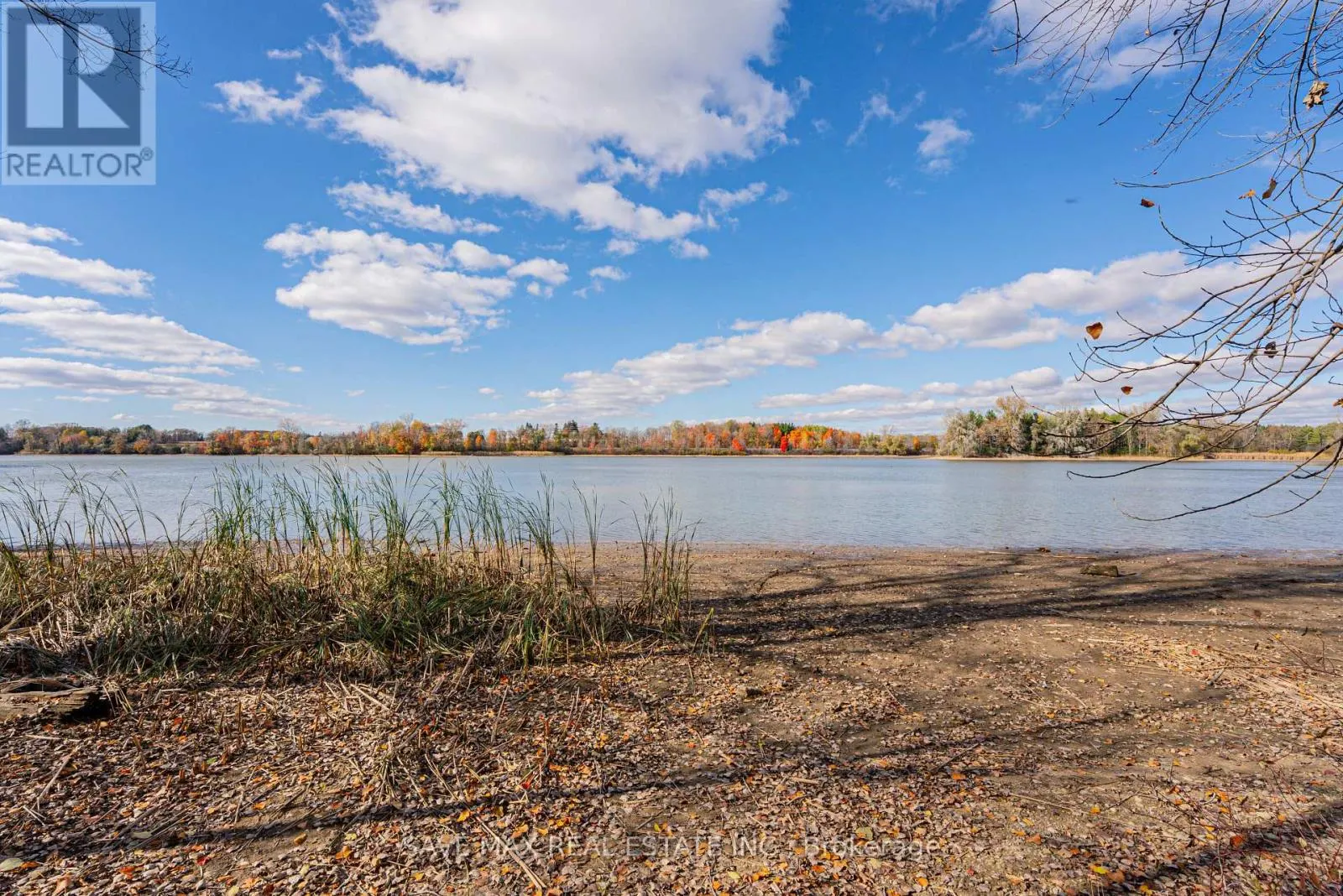 1250 UPPER THAMES DRIVE