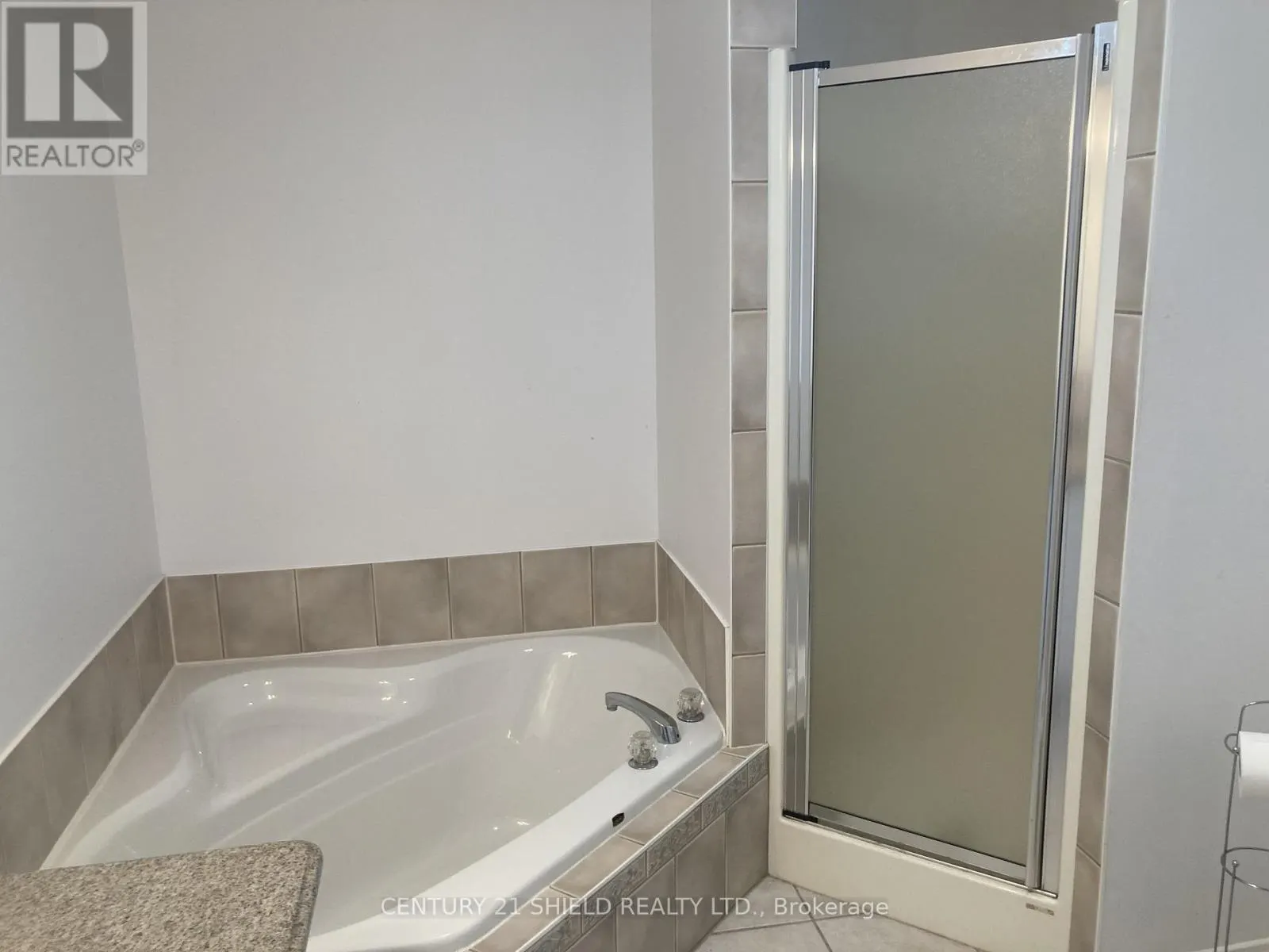 21255 MCNAUGHTON COURT E