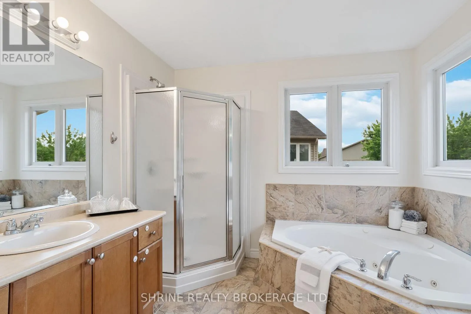 899 BRADSHAW CRESCENT