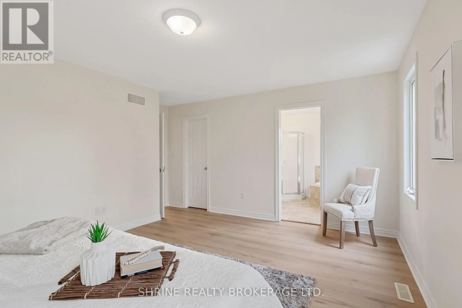 899 BRADSHAW CRESCENT