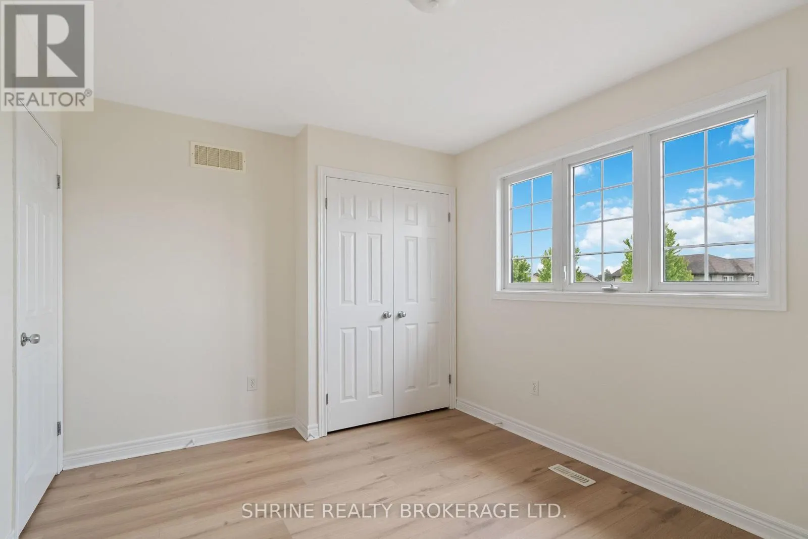 899 BRADSHAW CRESCENT