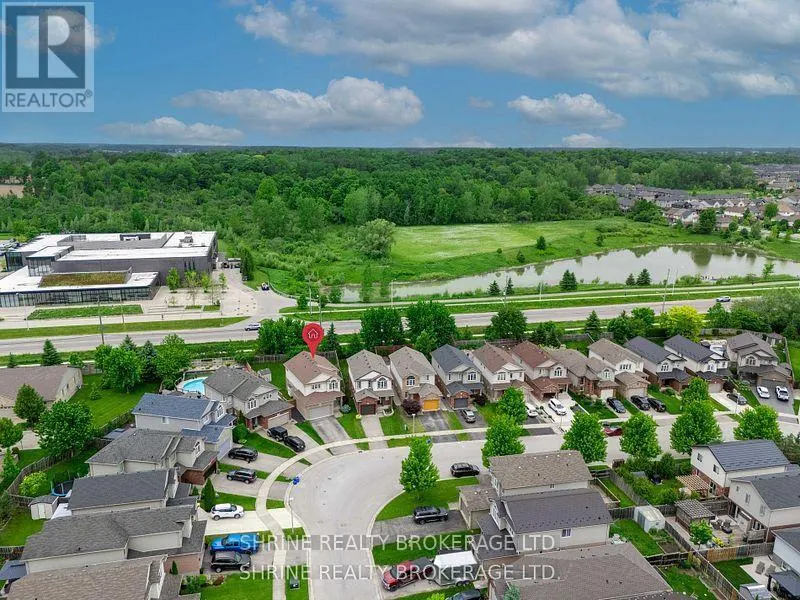 899 BRADSHAW CRESCENT