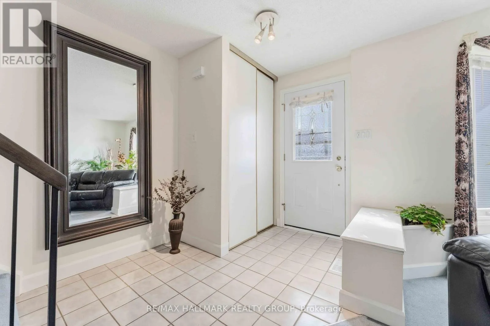 941 COOKSHIRE CRESCENT