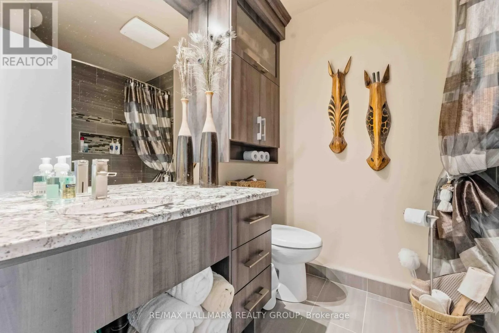 941 COOKSHIRE CRESCENT