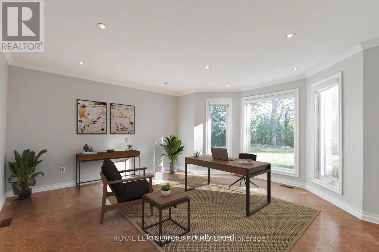 700 WESTMOUNT HILLS DRIVE