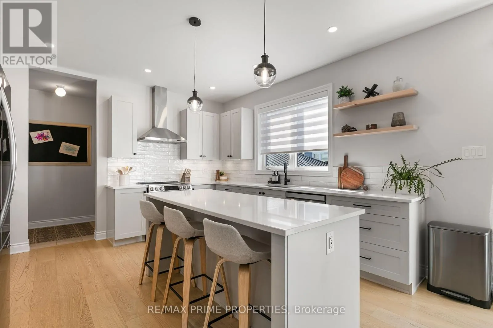 839 MERCIER CRESCENT