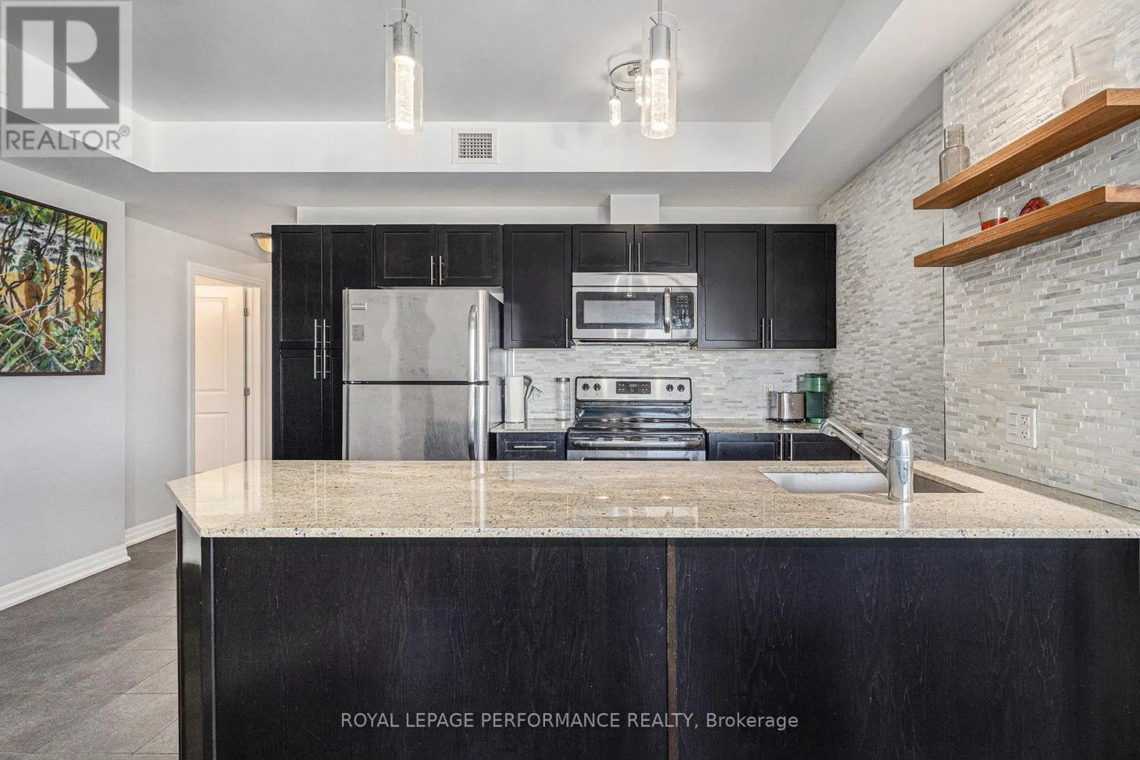 1204 - 90 LANDRY STREET