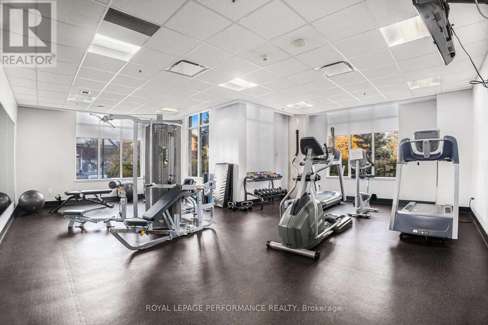 1204 - 90 LANDRY STREET