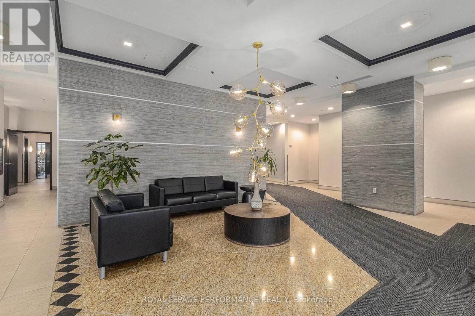 1204 - 90 LANDRY STREET