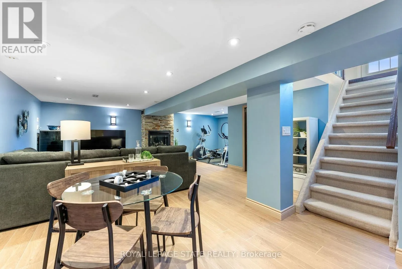 5187 WHITE CHURCH ROAD E