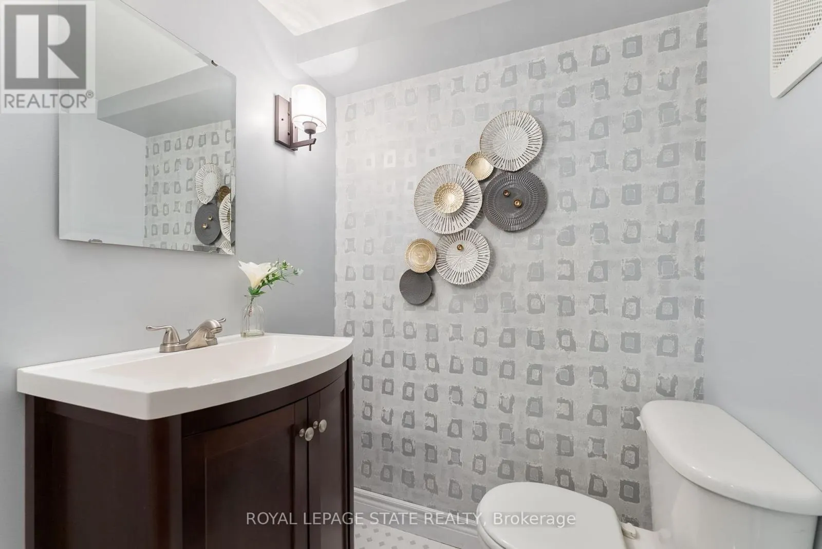 5187 WHITE CHURCH ROAD E