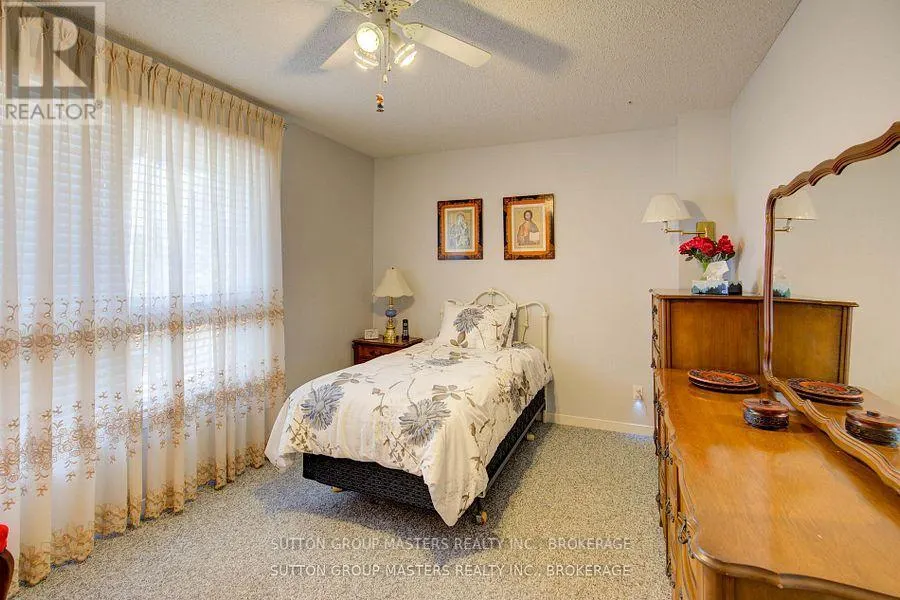 681 RIVERMEADE AVENUE