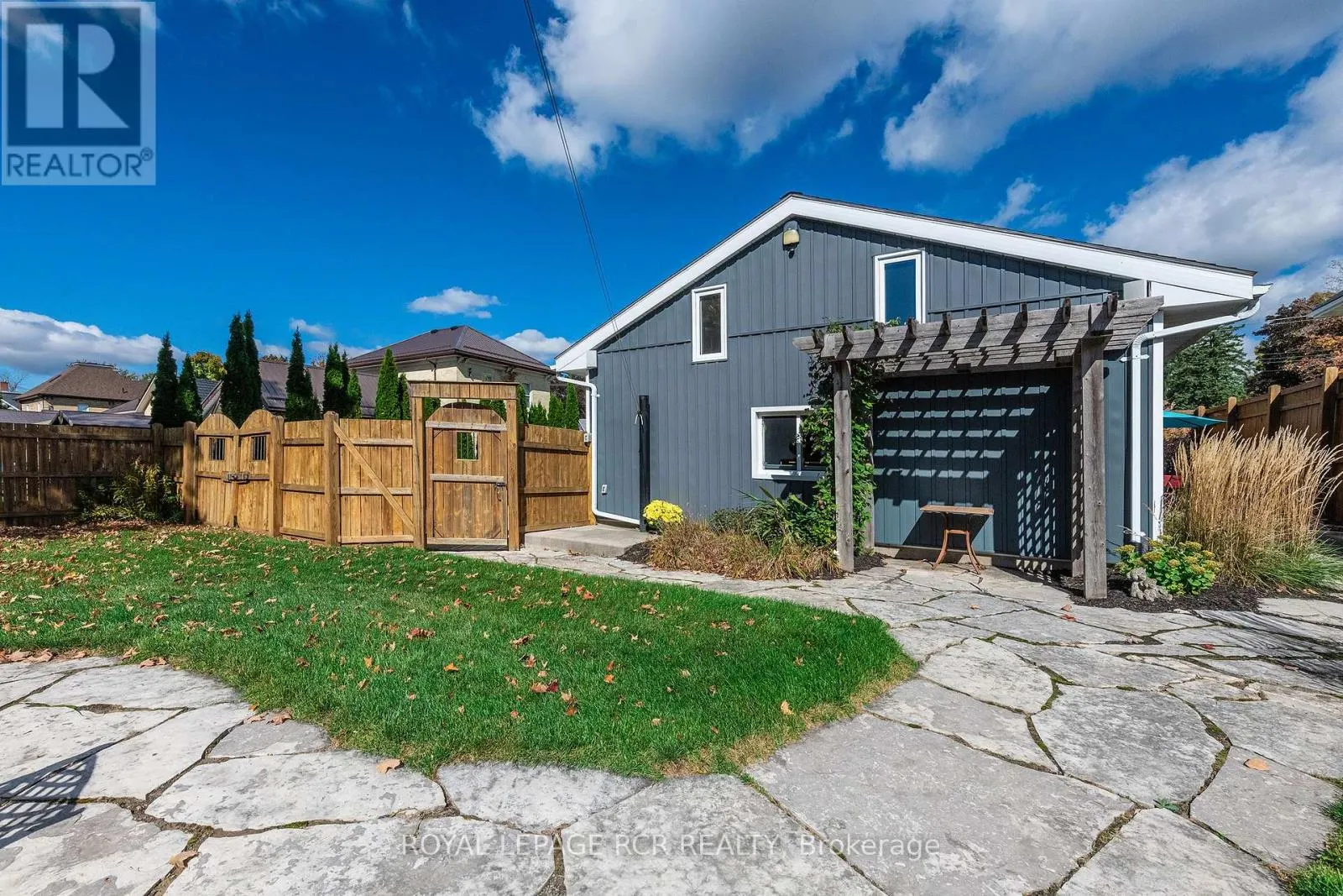 (CLIFFORD) - 61 ELORA STREET N