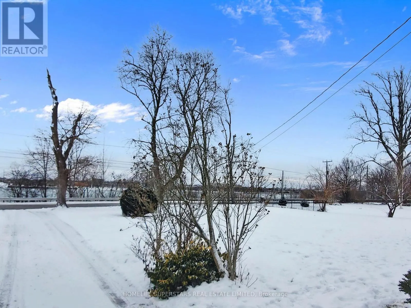 535 NIAGARA BOULEVARD