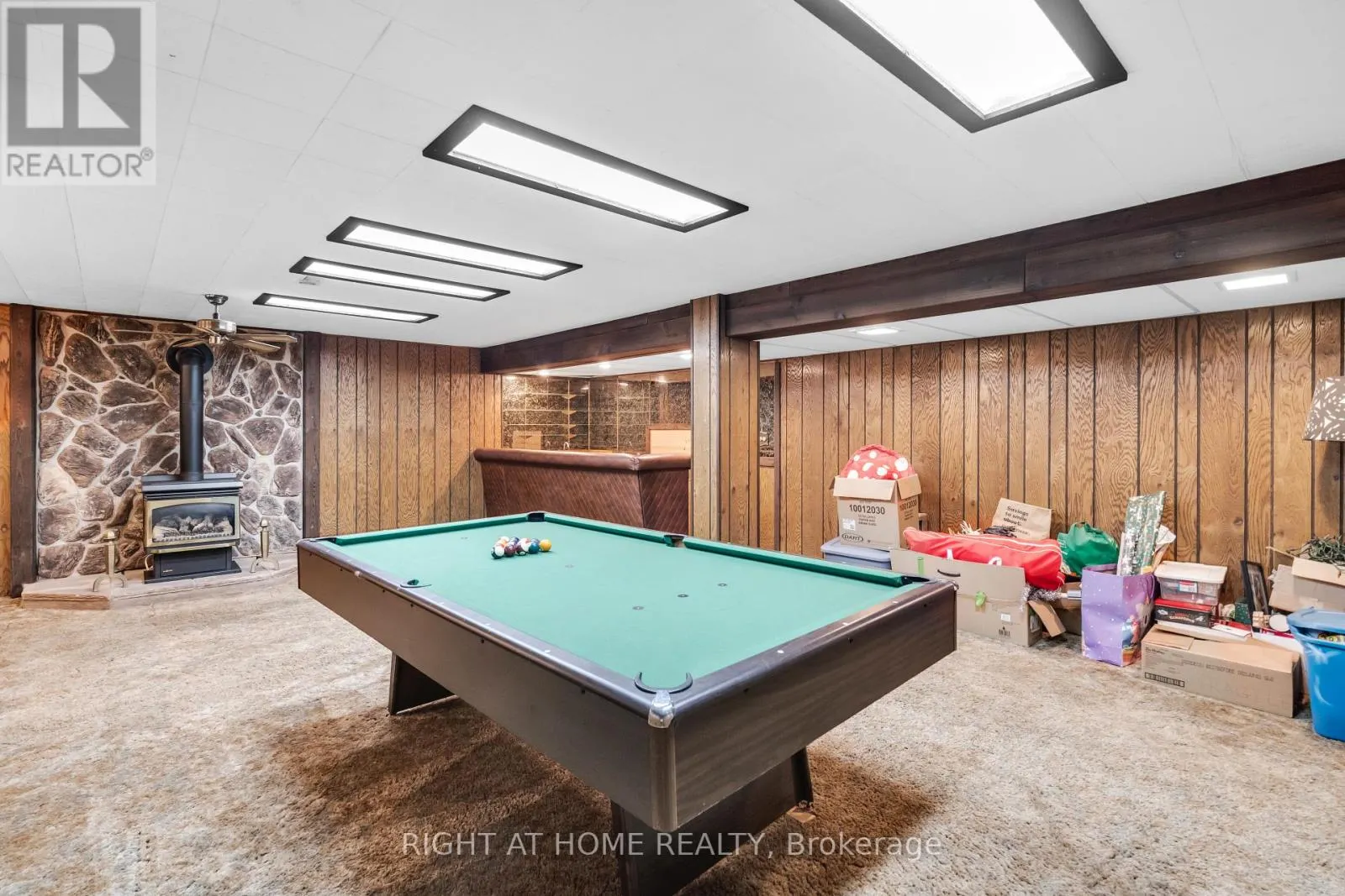 265 FIDDLERS GREEN ROAD