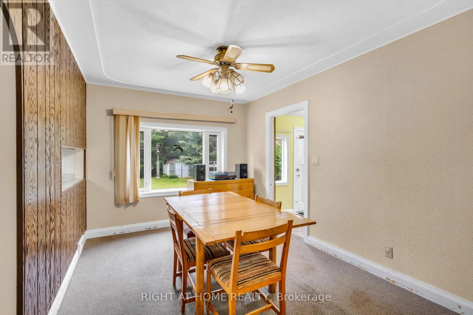 265 FIDDLERS GREEN ROAD