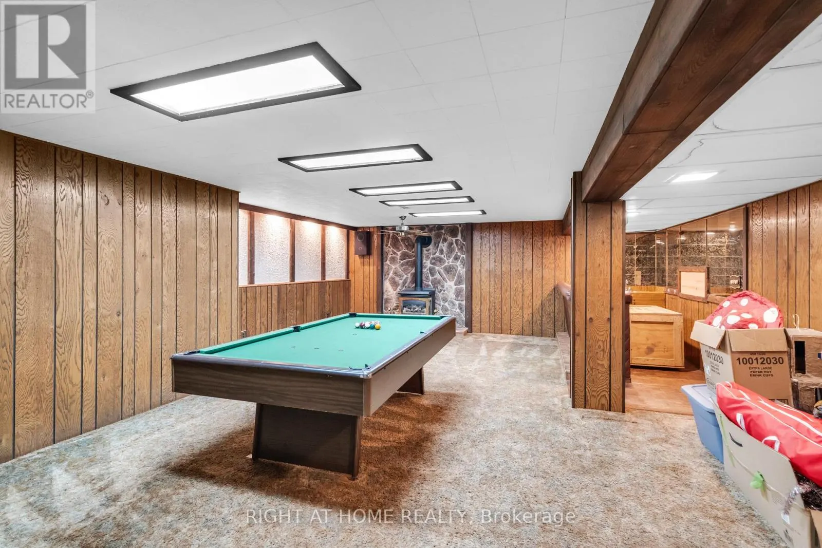 265 FIDDLERS GREEN ROAD