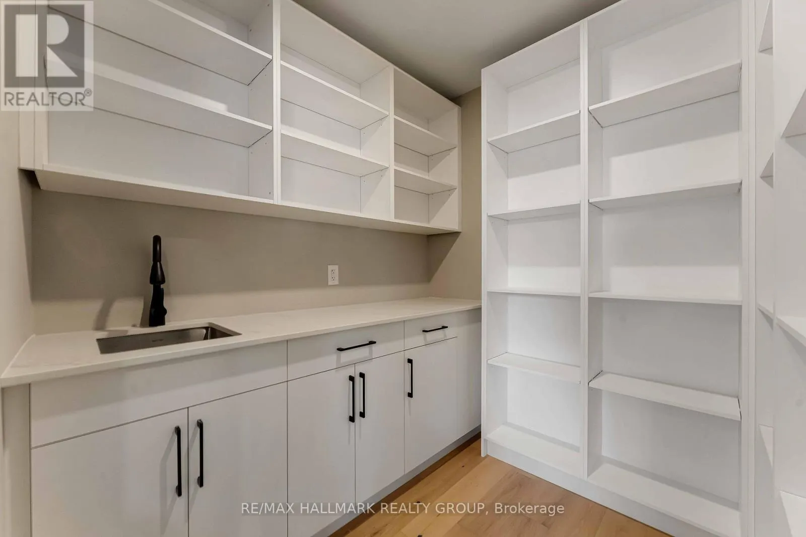 110 THEBERGE PRIVATE