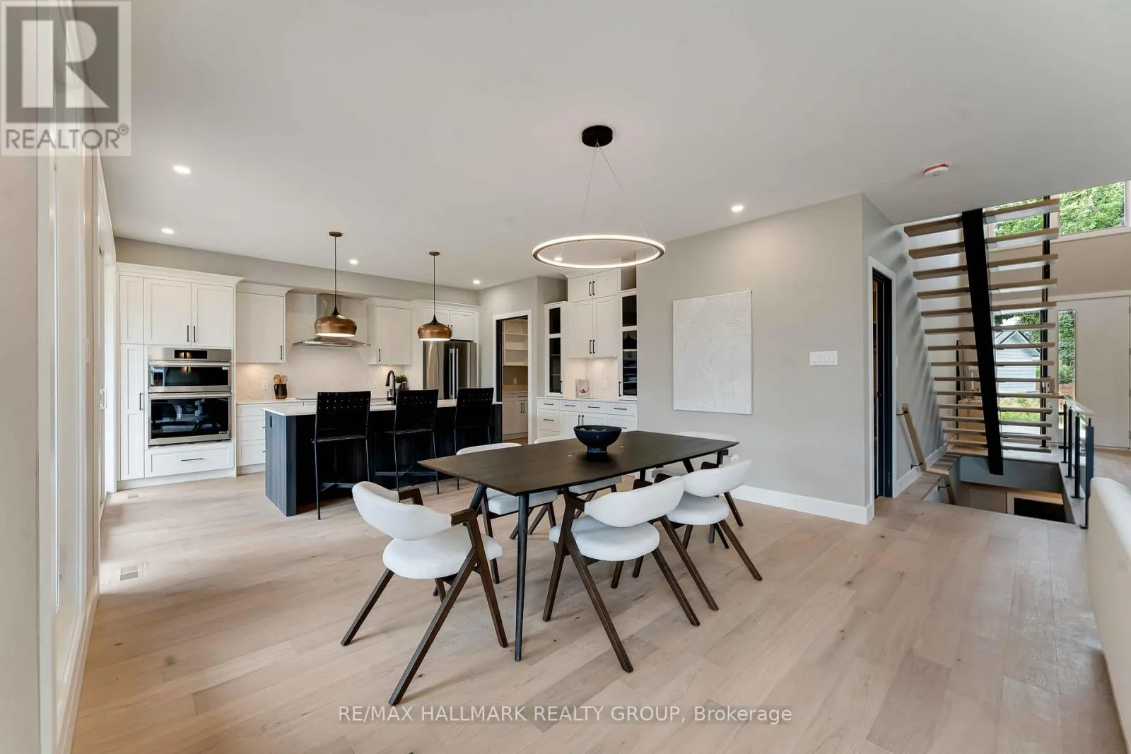 110 THEBERGE PRIVATE