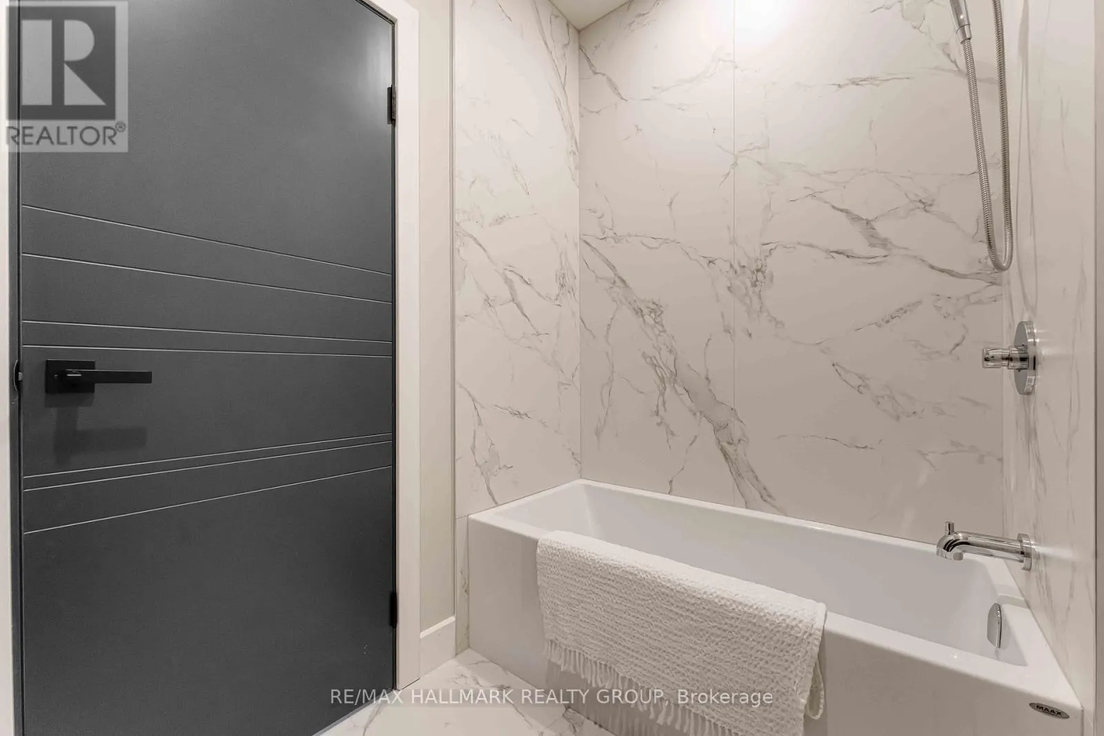 110 THEBERGE PRIVATE