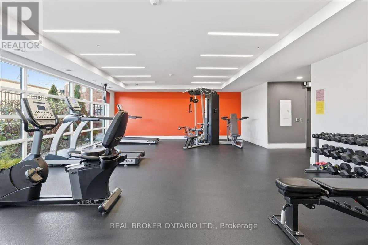 404 - 15 PRINCE ALBERT BOULEVARD