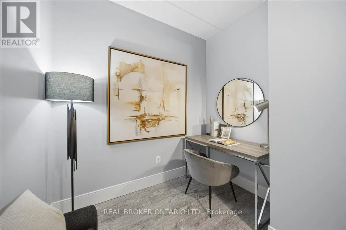 404 - 15 PRINCE ALBERT BOULEVARD