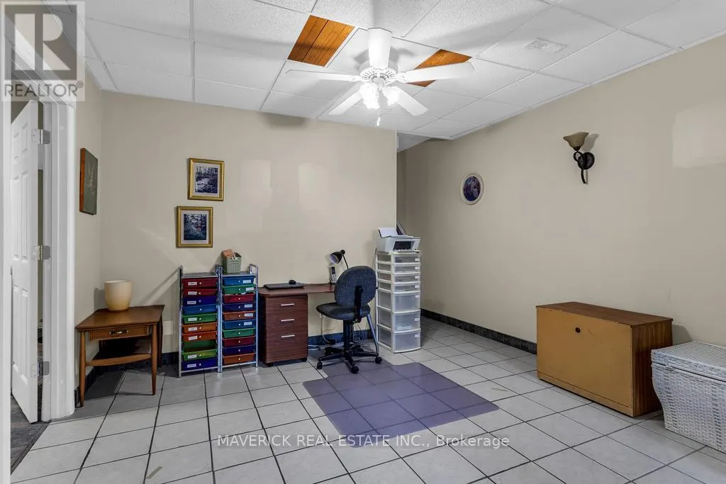 4 - 19 ANDERSON STREET, #4