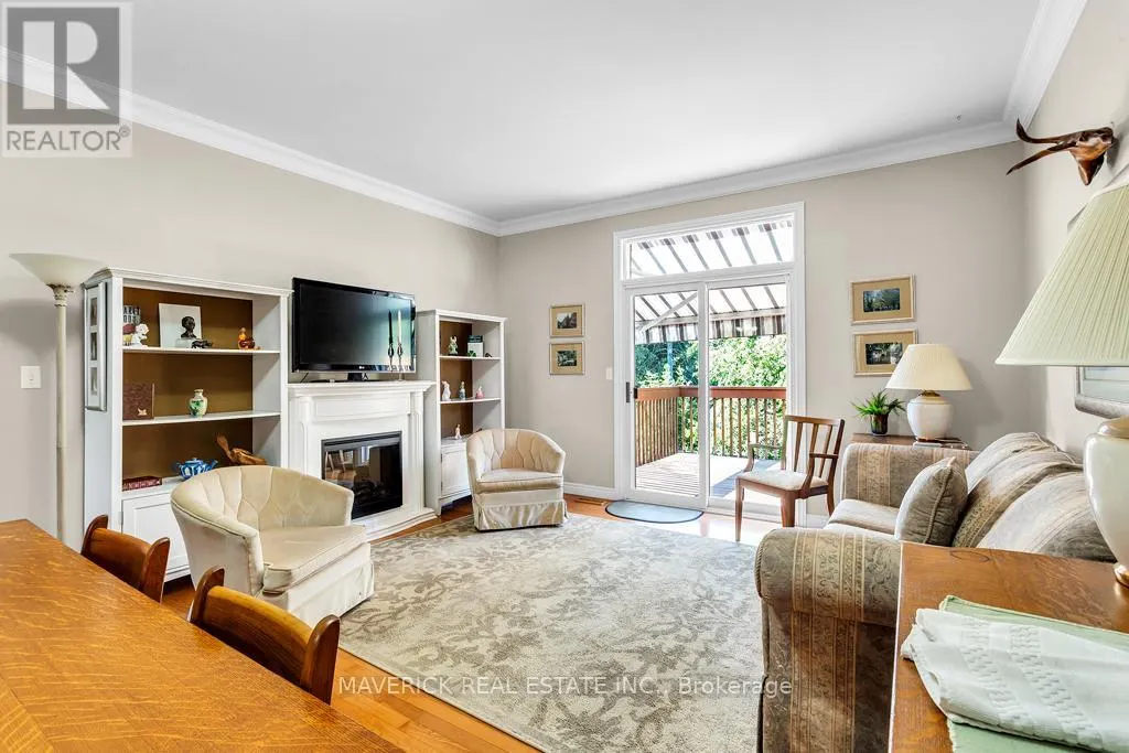 4 - 19 ANDERSON STREET, #4