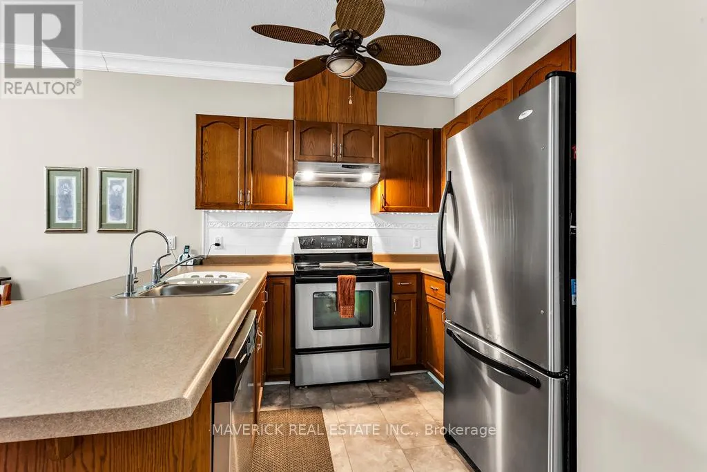 4 - 19 ANDERSON STREET, #4