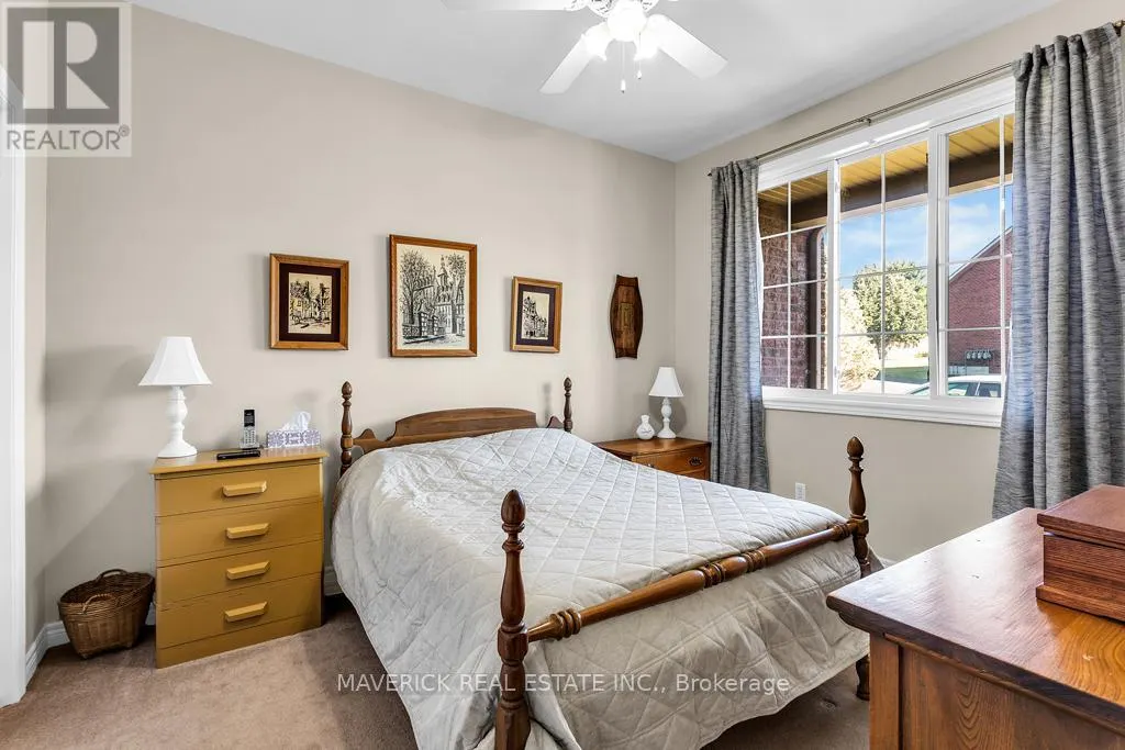 4 - 19 ANDERSON STREET, #4