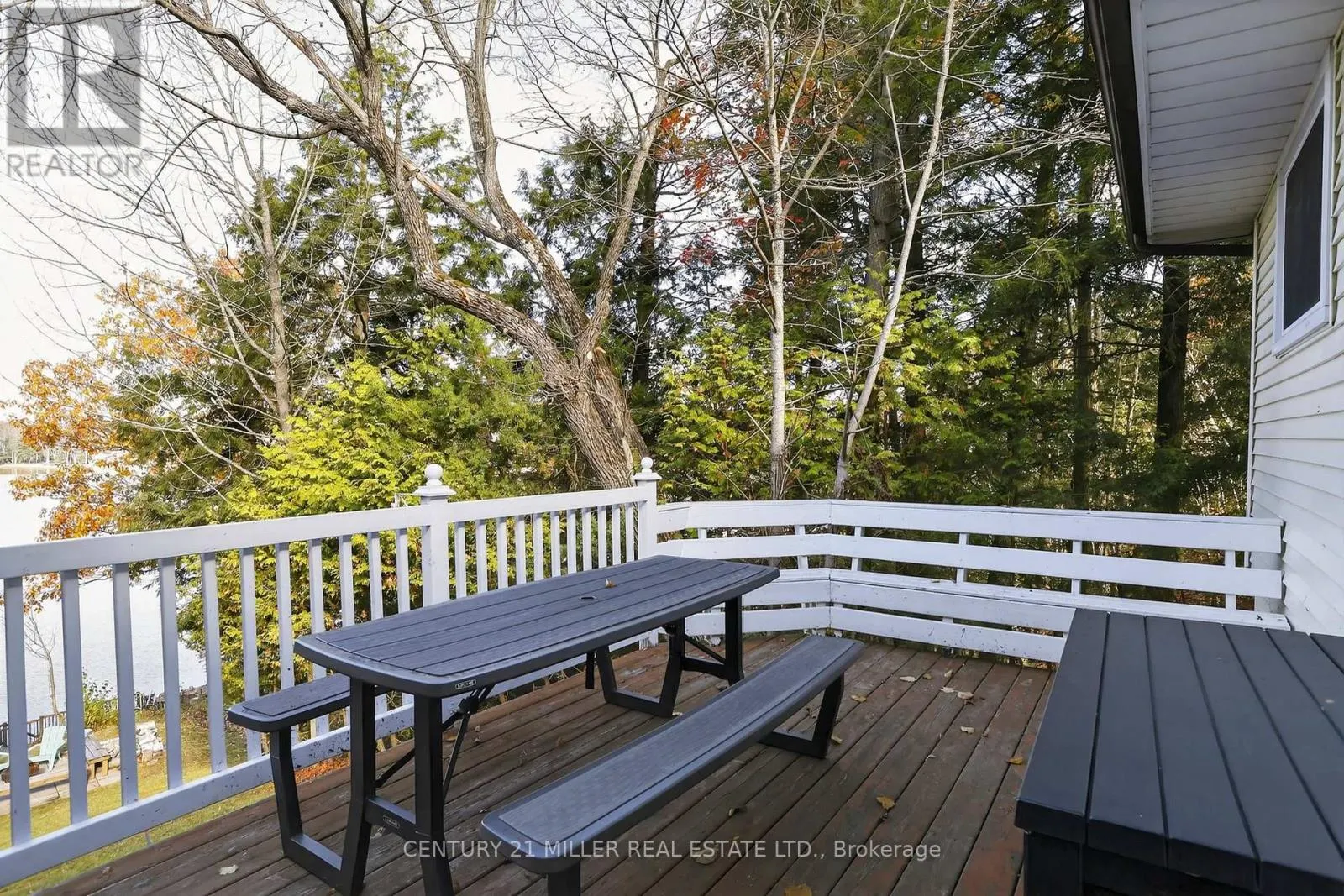 733 MARBLE POINT ROAD