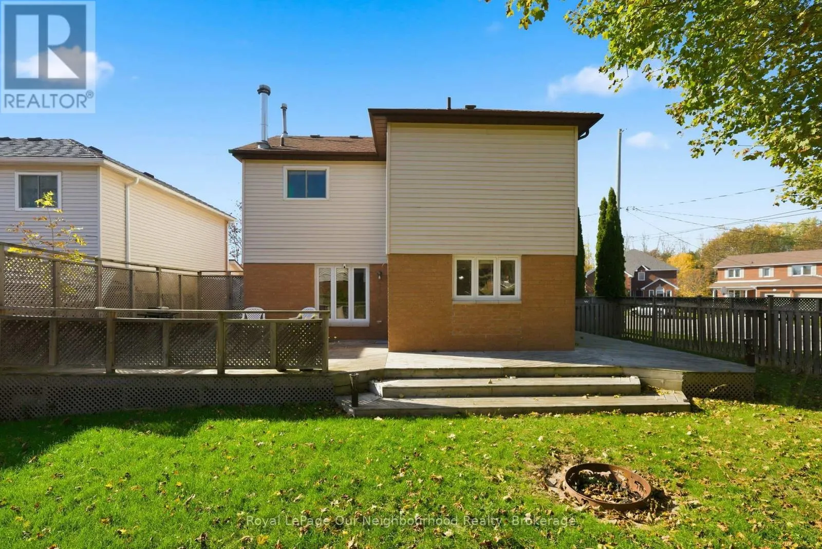 719 DAINTRY CRESCENT