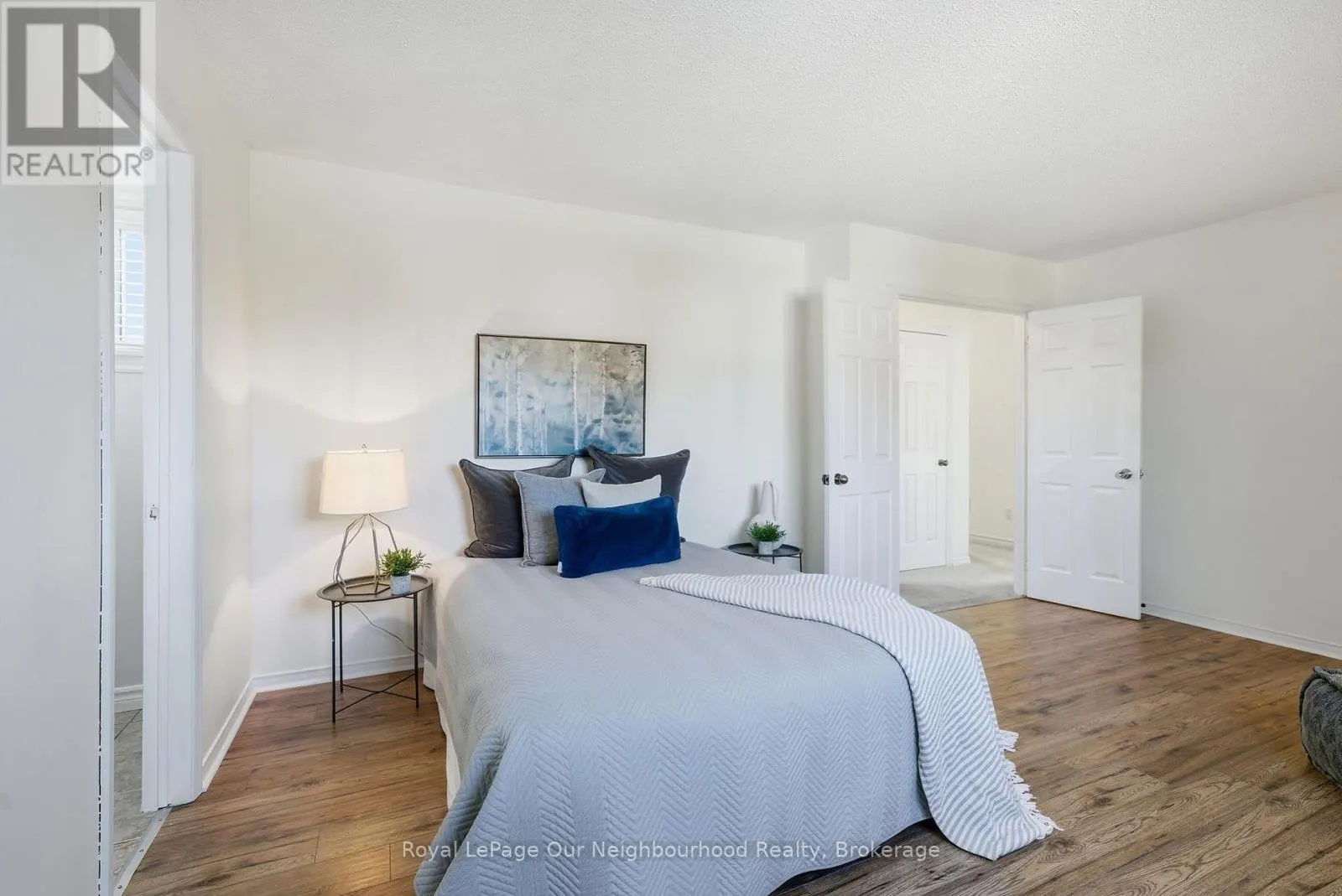 719 DAINTRY CRESCENT