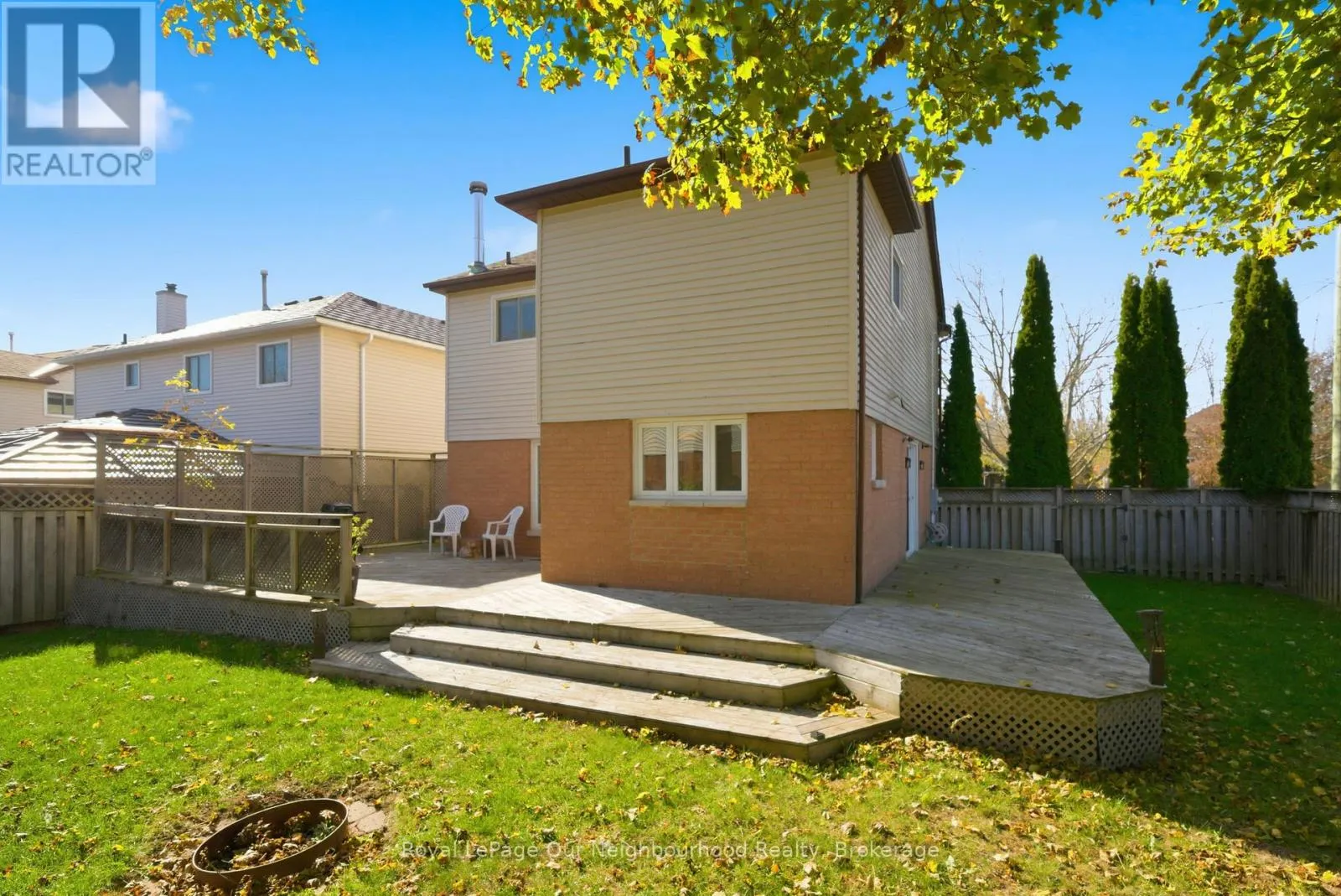 719 DAINTRY CRESCENT