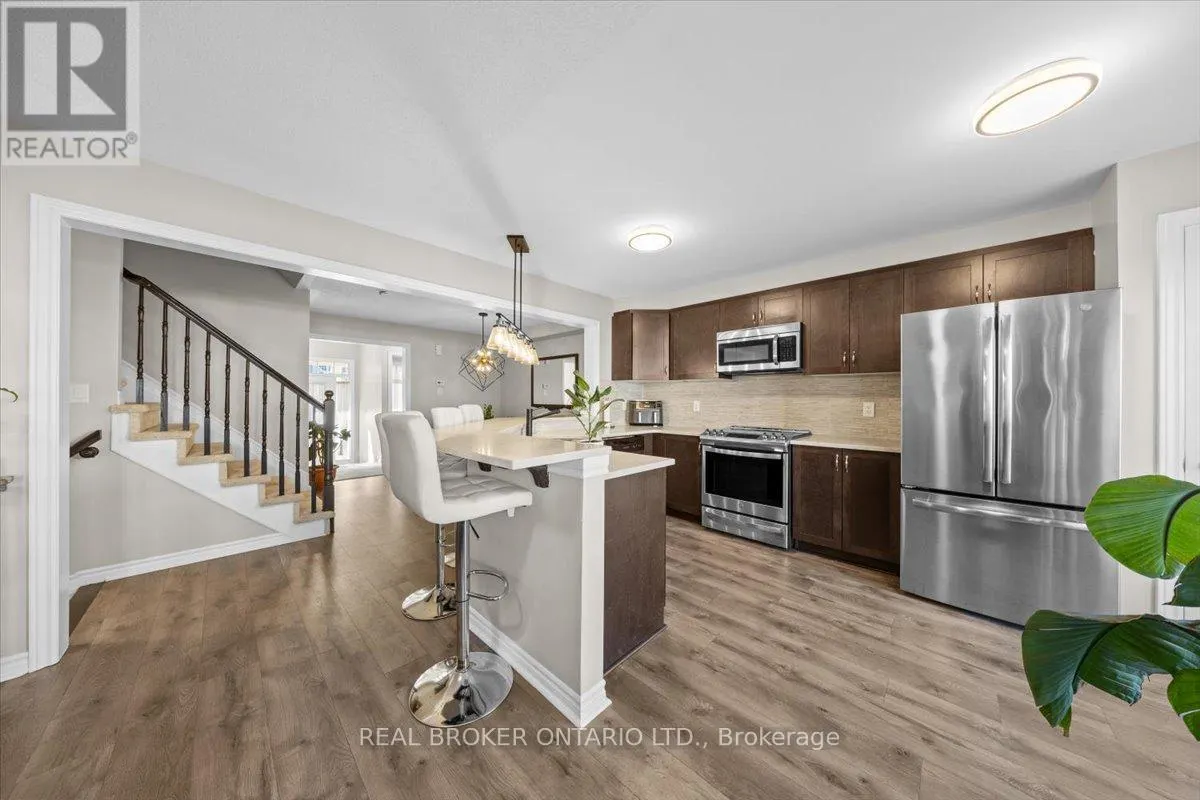 504 BROADLEAF STREET