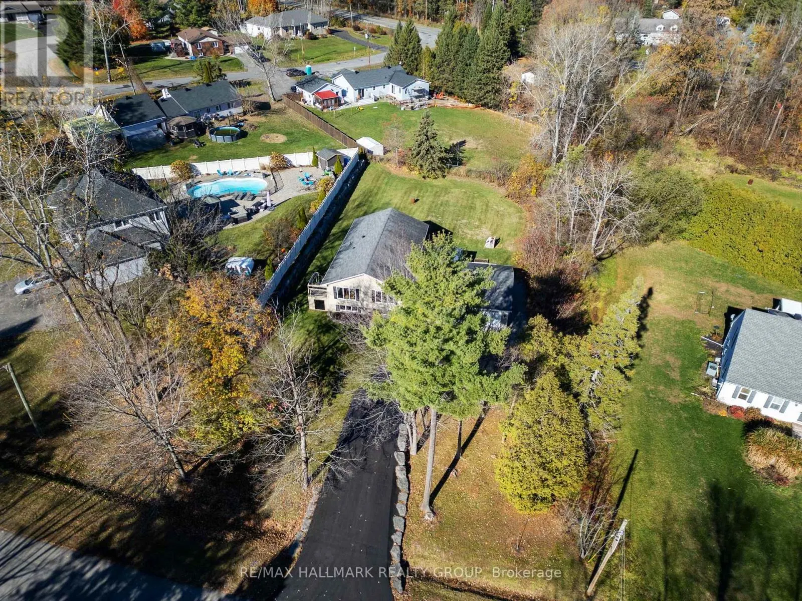 2605 PIERRETTE DRIVE