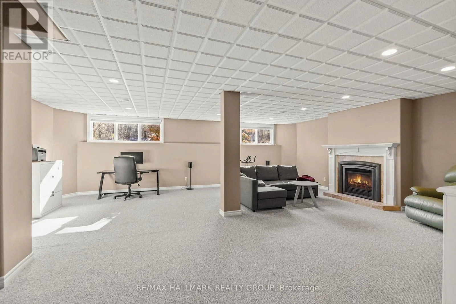 2605 PIERRETTE DRIVE