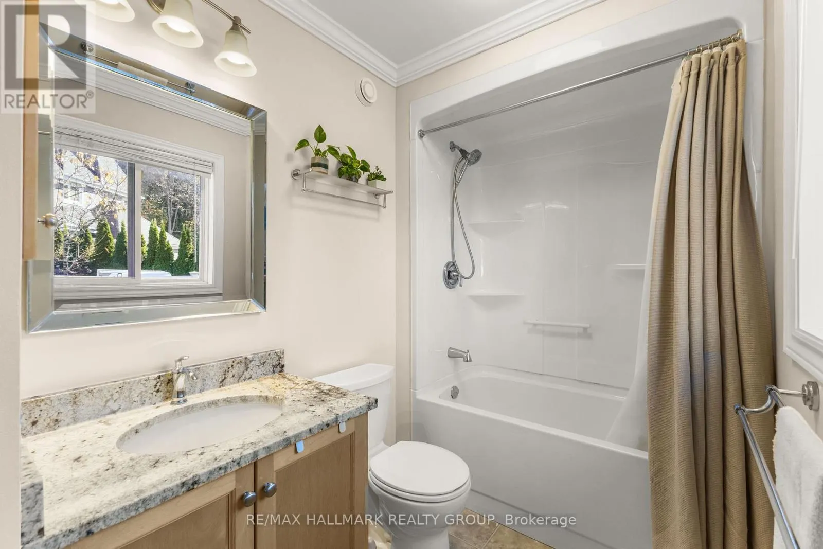 2605 PIERRETTE DRIVE