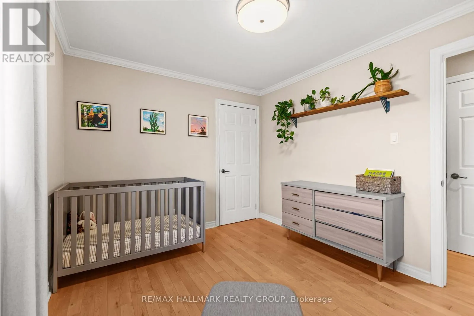 2605 PIERRETTE DRIVE