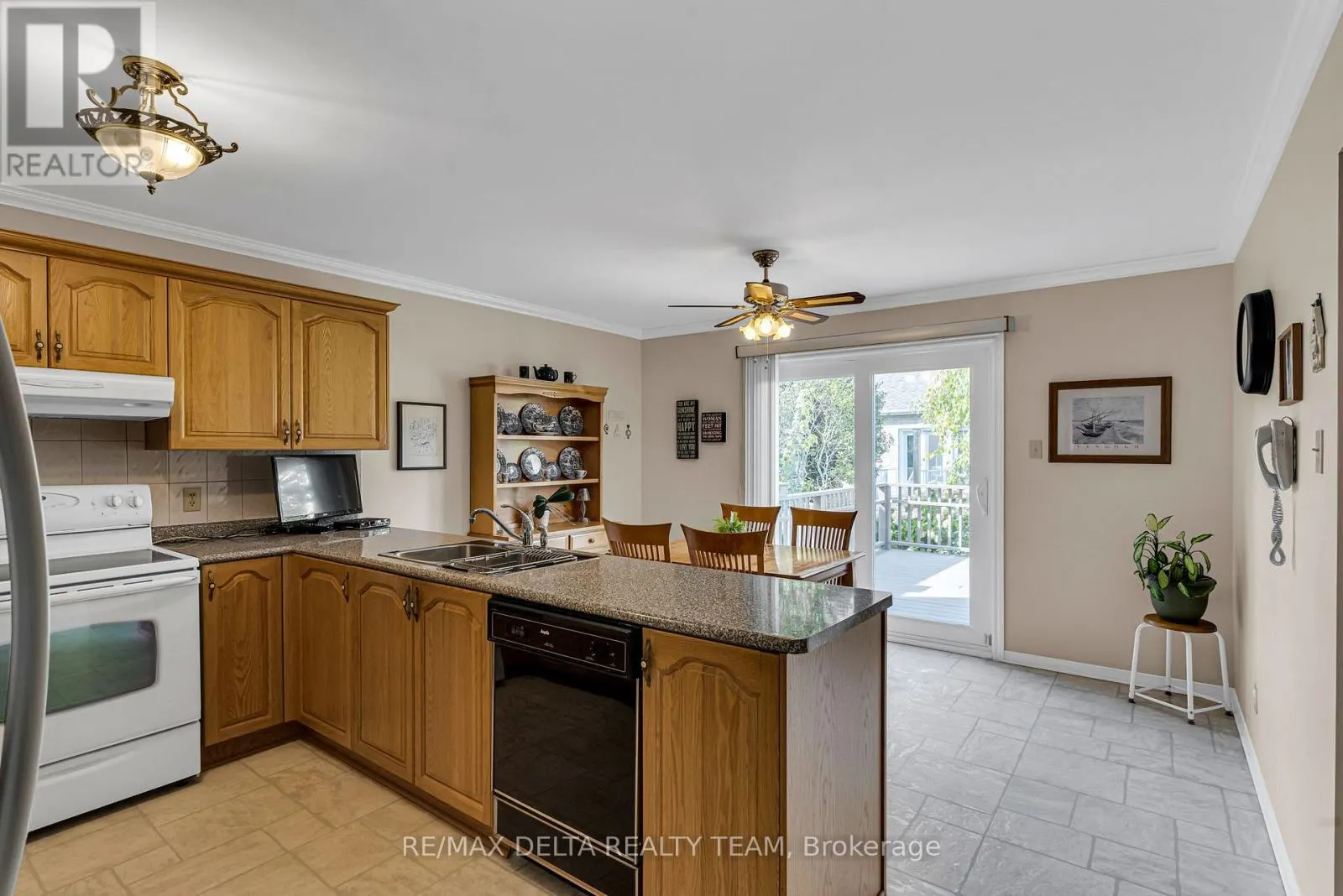 6565 DES CHOUETTES LANE