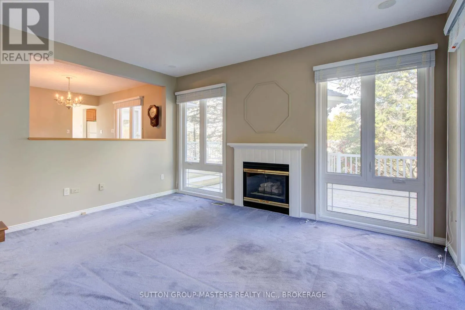 COUNTRY CL - 17 COUNTRY CLUB DRIVE, #Country Cl