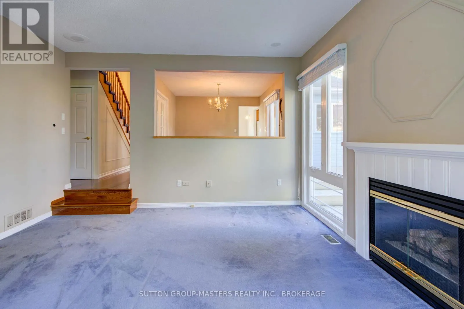 COUNTRY CL - 17 COUNTRY CLUB DRIVE, #Country Cl