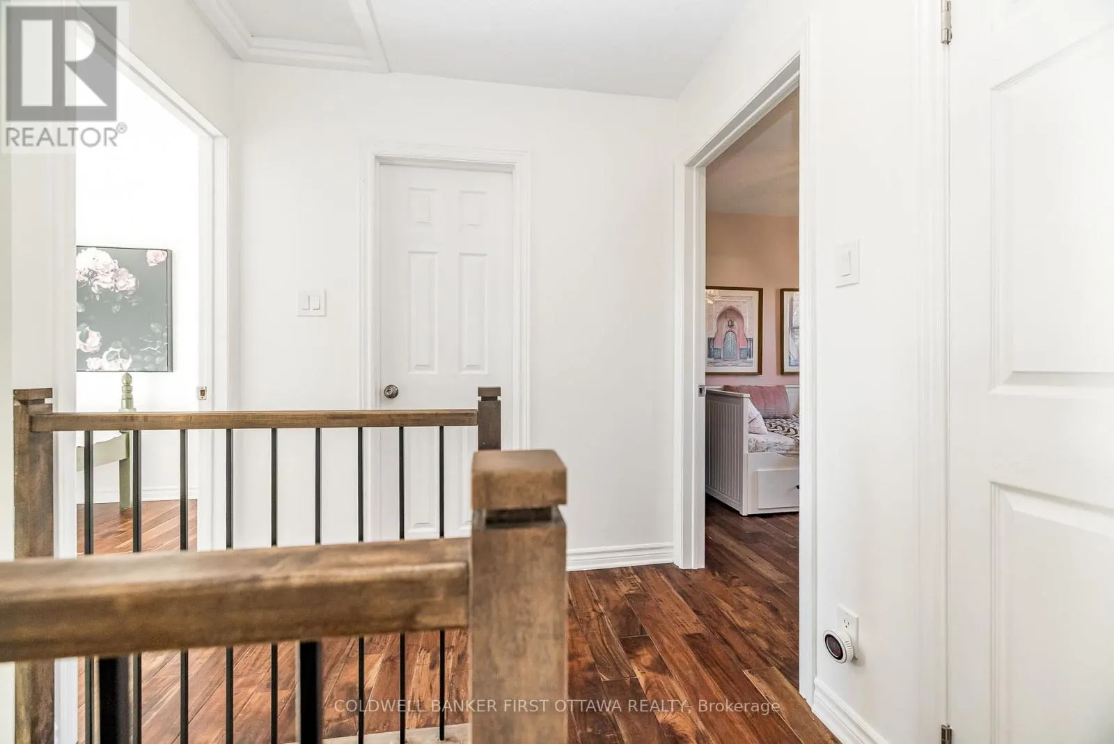 100 MANION HEIGHTS CRESCENT